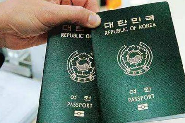 出国签证要多久啊？